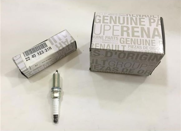 ATESLEME BUJISI MEGANE 09-LAGUNA 07-FLUENCE 10-CLIO 06-MICRA 05-QASHQAI 07- BENZINLI VR7SPP33 - MAİS 224012331R