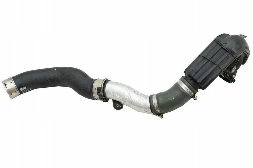 TURBO HORTUMU RENAULT KADJAR 15> MEGANE IV 16> TALISMAN 16> 1.6dCi R9M MERCEDES W205 C200 S205 14> - MAIS 144603933R