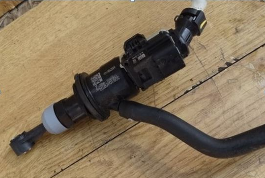 DEBRİYAJ ÜST MERKEZİ START STOPLU MEGANE IV-KADJAR - MAIS 306104007R